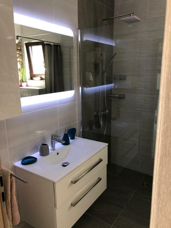 ריסיקה Studio Apartman Braco מראה חיצוני תמונה